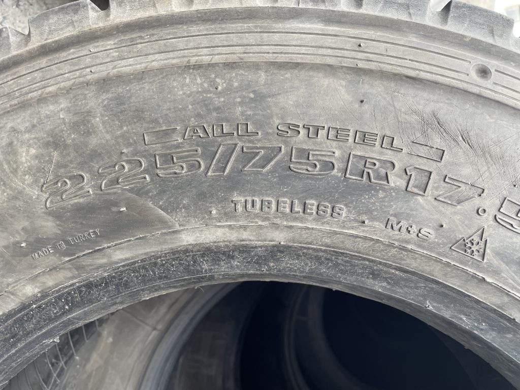 225 75 17.5 ÇIKMA LASTİKLER 225 75 17.5 ÇIKMA LASTİKLER