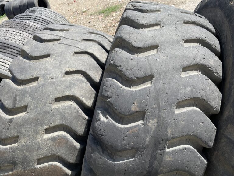 17.5-25 İş Makinesi Lastikleri: İkinci El Çıkma